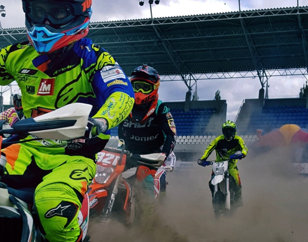 oskar-kaczmarczyk-mistrzostwa-polski-superenduro-2018-II-wicemistrz-- (2)