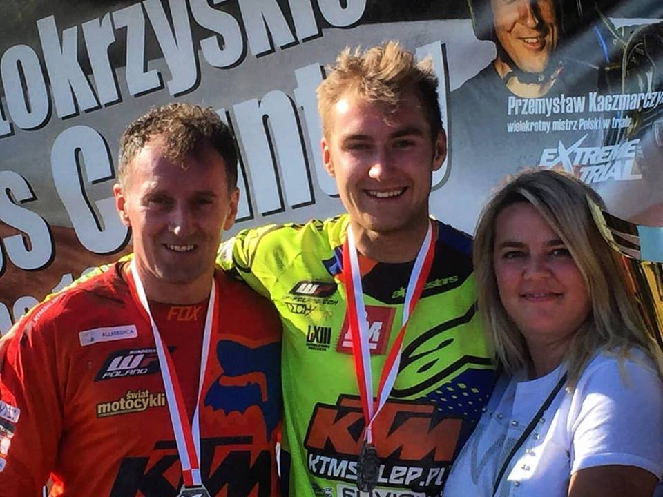 44228379_2165885526779100_4920244723899170816_n