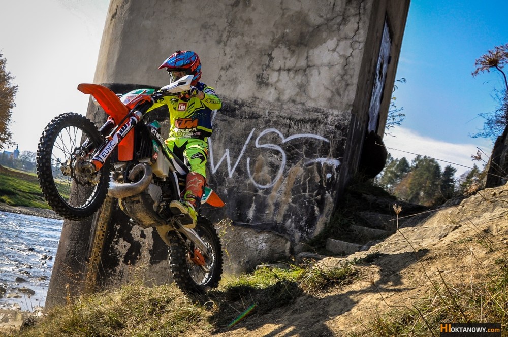 oskar-kaczmarczyk-trening-sesja-foto-ktm-250-exc-tpi-2018-team-ktmsklep.pl-foto-www-hioktanowy.com (8)