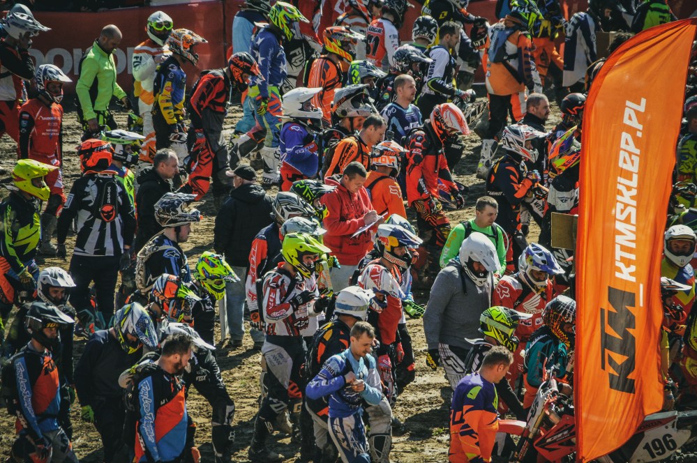 oskar-kaczmarczyk-na-ktmsklep.pl-enduro-race-fot-hioktanowy.com (3)